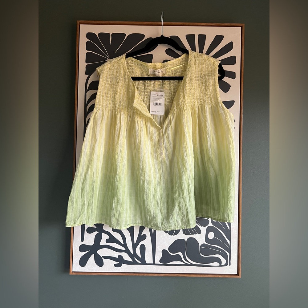 NWT Free People ‘We the Free’ boxy cropped tank Size Medium